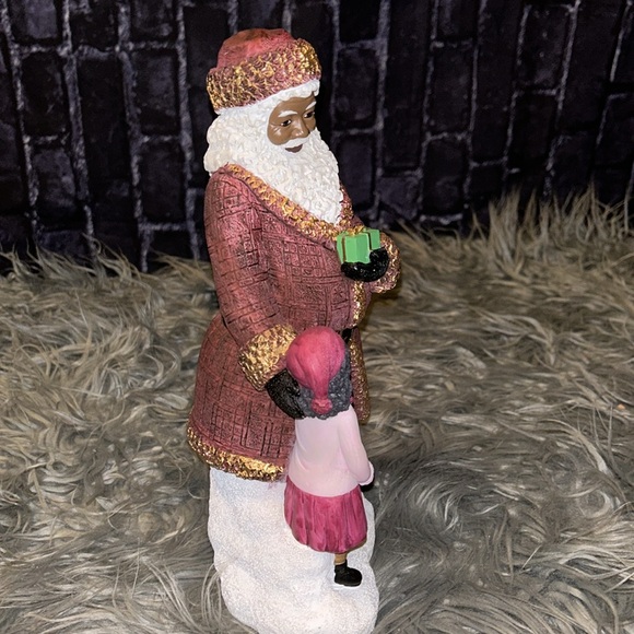 Ebony Treasures African American Santa in Red Coat w/ Gold Trim w/ Girl 10.5" H - Picture 6 of 10